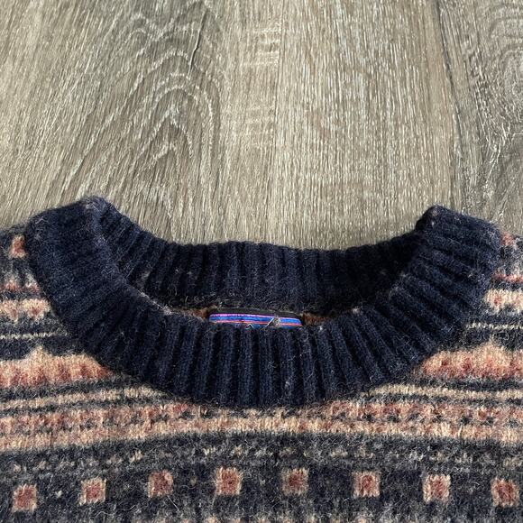 Patagonia Men’s Recycled Wool Sweater Cottage Isle: New Navy - Size: XXL - Picture 5 of 10
